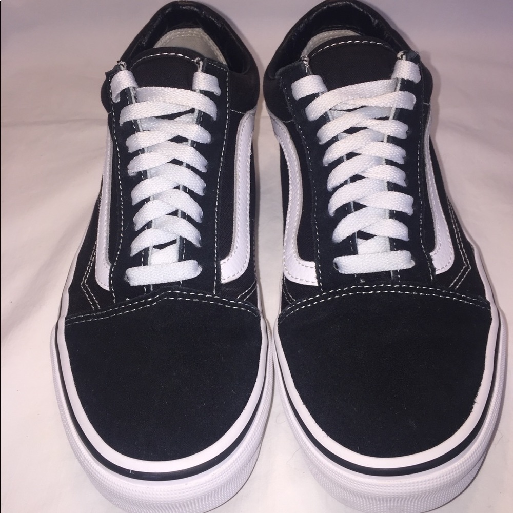 VANS OLD SKOOL BLACK SUEDE SNEAKERS EUC